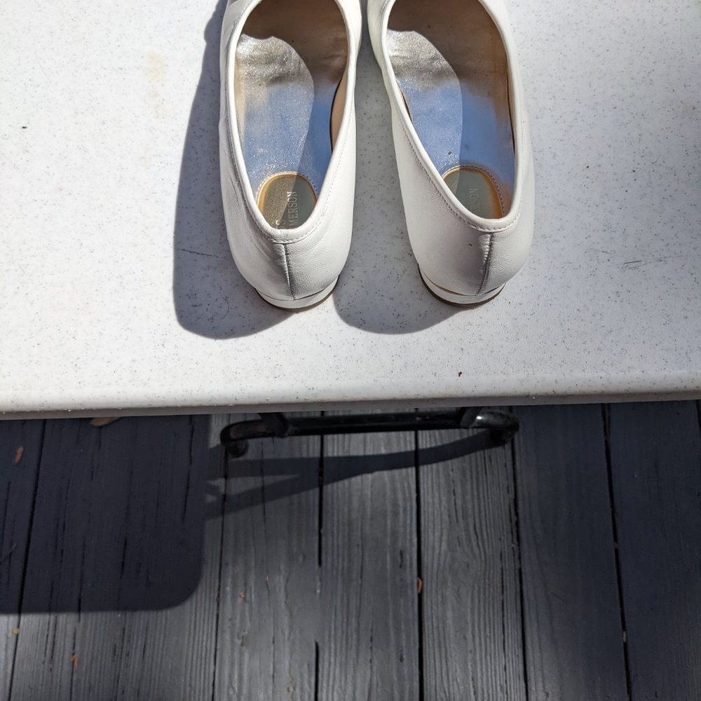 Shoes - Picture 2 of 3